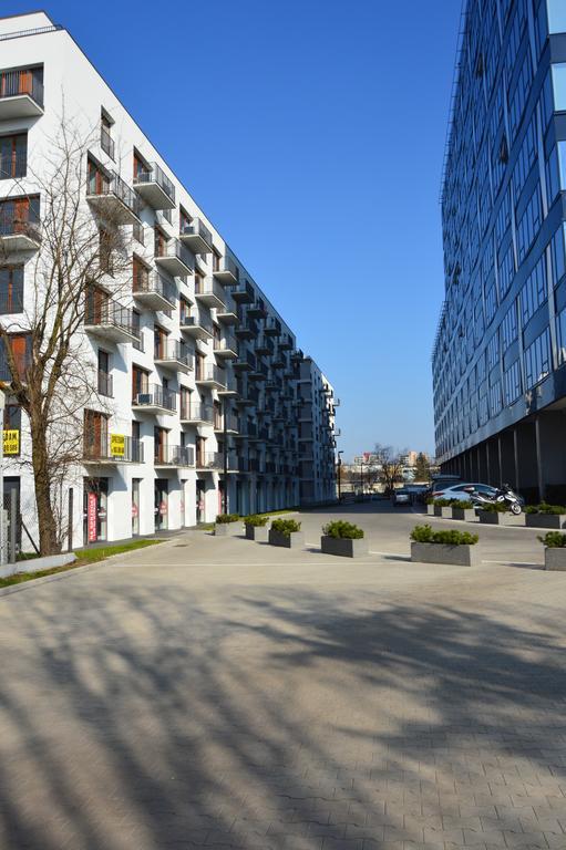 Moko Apartment Parking W Cenie ワルシャワ エクステリア 写真